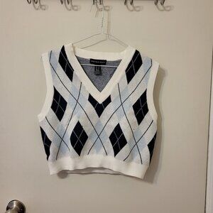 Cropped Sleeveless Sweater Vest